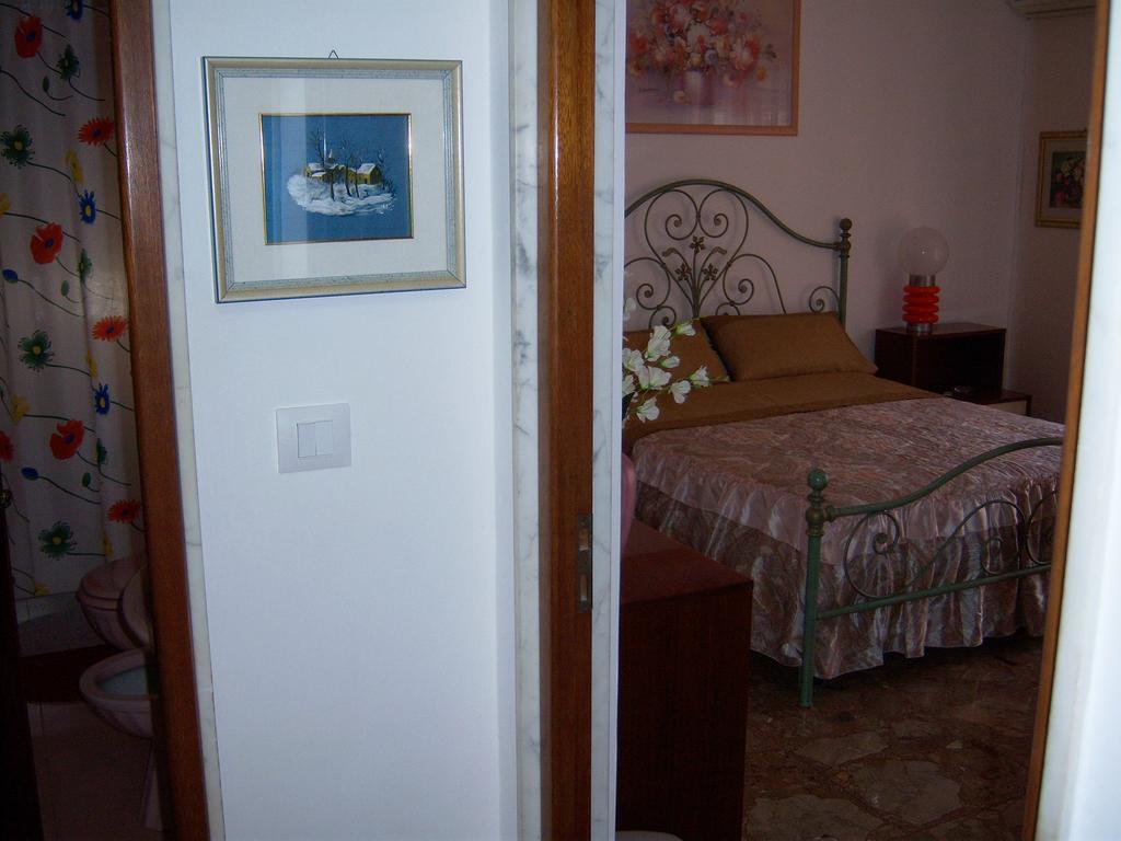 Bed And Breakfast Geckos Brindisi Buitenkant foto